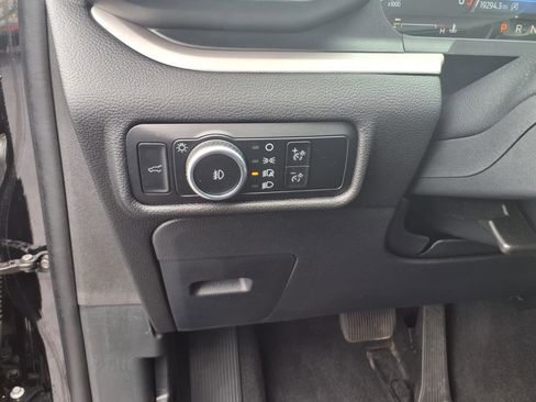 Used 2023 Ford Explorer XLT w/ Equipment Group 202A image 14