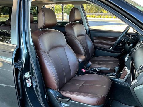 Used 2017 Subaru Forester 2.0XT Touring image 8