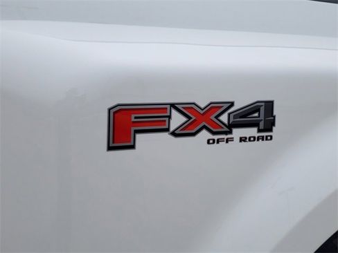 Used 2024 Ford F450 Lariat w/ Chrome Package image 5