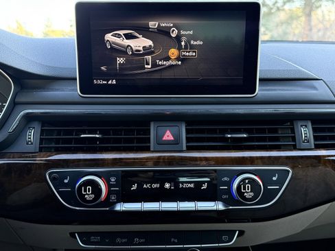 Used 2018 Audi A5 2.0T Premium Plus w/ Premium Plus image 29