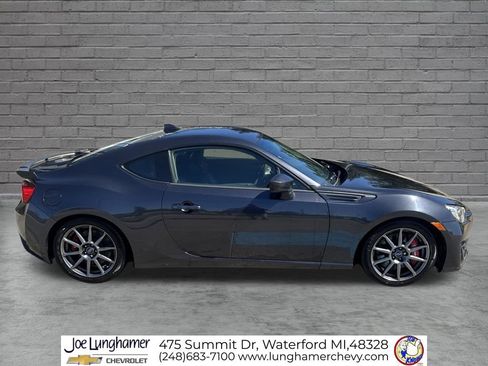 Used 2017 Subaru BRZ Limited w/ Performance Package RWD image 2