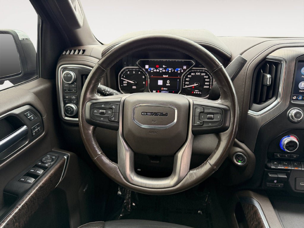 Used 2020 GMC Sierra 1500 Denali w/ Denali Ultimate Package AWD/4WD image 14