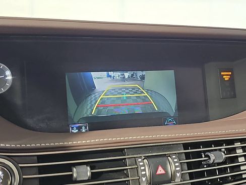 Used 2020 Lexus LS 500 AWD w/ Accessory Package (Z2) image 22
