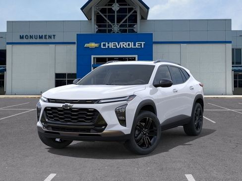 New 2026 Chevrolet Trax ACTIV w/ Sunroof Package FWD image 6