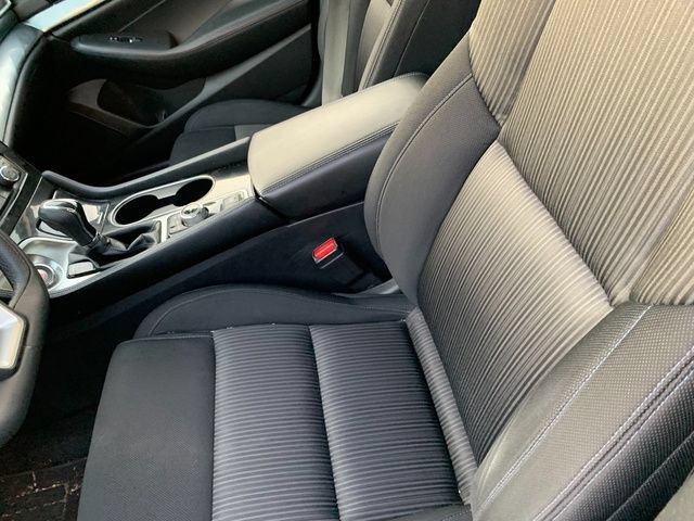 Used 2019 Nissan Maxima 3.5 S w/ Floor Mat Group FWD image 8