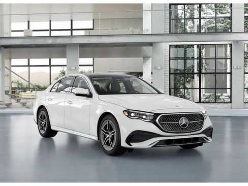 New 2026 Mercedes-Benz E 450 4MATIC Sedan image 10