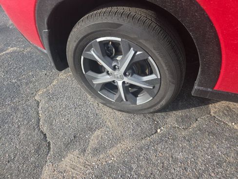 Used 2025 Honda HR-V EX-L image 14