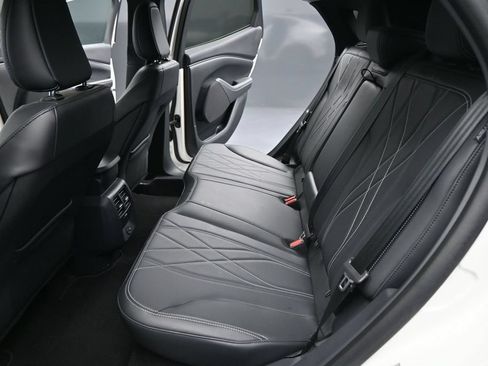 Used 2023 Ford Mustang Mach-E Select RWD image 18