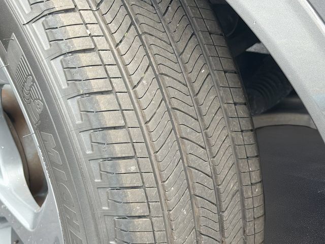 Used 2023 Ford Escape ST-Line w/ Tech Pack #1 FWD image 32