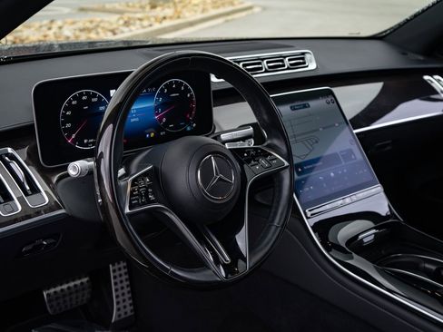 Used 2021 Mercedes-Benz S 580 4MATIC Sedan image 22