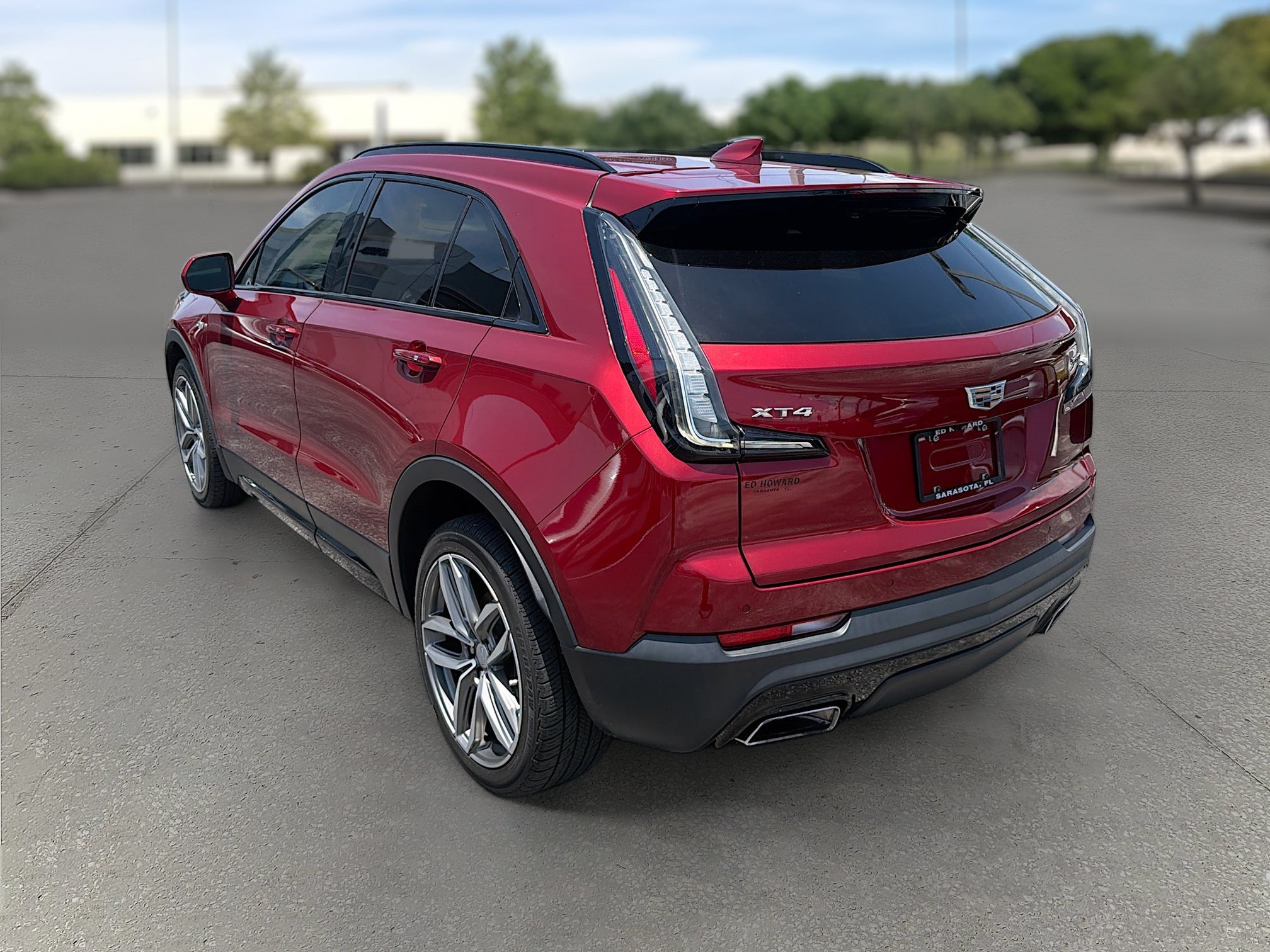 Used 2020 Cadillac XT4 Sport w/ Driver Awareness Package FWD image 5