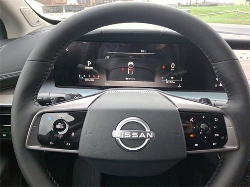 New 2025 Nissan Murano SL image 13