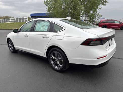 New 2026 Honda Accord EX-L image 10