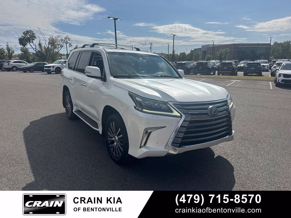 Used 2016 Lexus LX 570 4WD w/ Luxury Package image 9