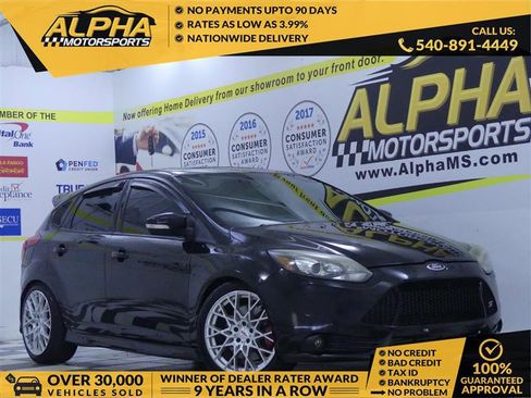 Used 2014 Ford Focus ST w/ Equipment Group 202A image 1