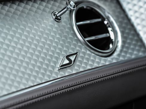 Used 2023 Bentley Continental GT V8 AWD/4WD image 51
