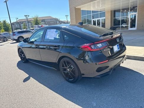 Certified 2022 Honda Civic Sport image 2