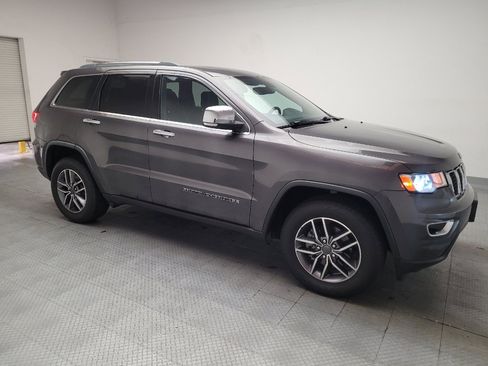 Used 2020 Jeep Grand Cherokee Limited RWD image 11