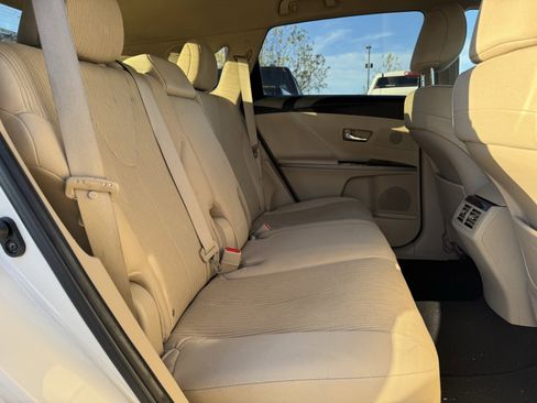 Used 2009 Toyota Venza Base image 14