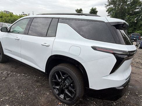 New 2026 Chevrolet Traverse RS FWD image 11