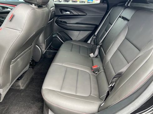 Used 2024 Chevrolet TrailBlazer RS w/ Convenience Package FWD image 25