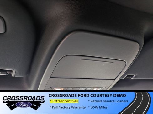 New 2026 Ford Expedition Max Platinum w/ Stealth Performance Package AWD/4WD image 25
