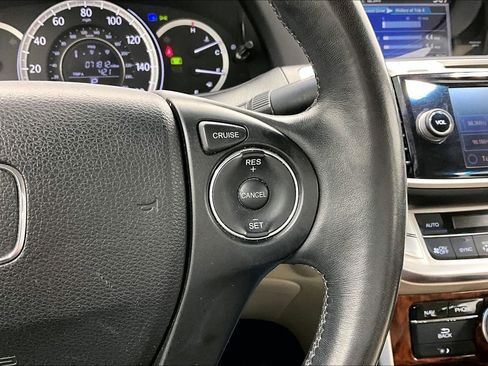 Used 2013 Honda Accord EX-L image 24