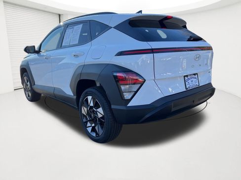 Certified 2025 Hyundai Kona SEL image 3