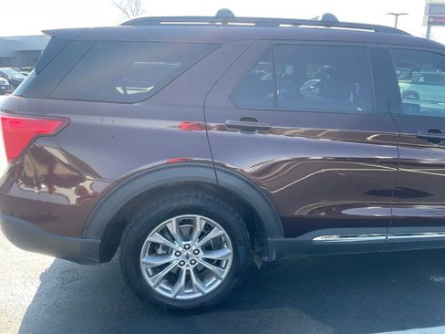 Used 2020 Ford Explorer XLT w/ Equipment Group 202A image 7
