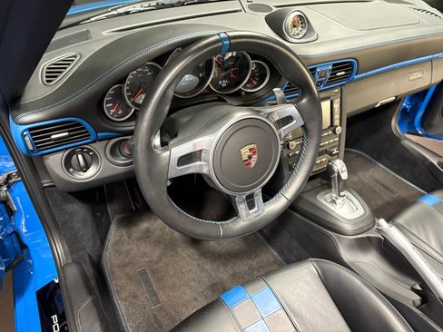 Used 2011 Porsche 911 Speedster RWD image 14