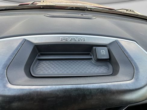 Used 2020 RAM 1500 Big Horn AWD/4WD image 28