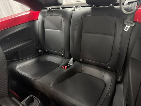 Used 2012 Volkswagen Beetle 2.5 FWD image 9