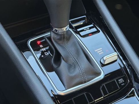 New 2026 Jeep Compass Latitude image 21