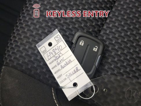 Used 2023 GMC Acadia SLE w/ LPO, Floor Liner Package AWD/4WD image 30