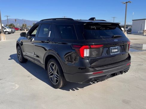 New 2026 Ford Explorer ST w/ Sun And Sound Package image 10