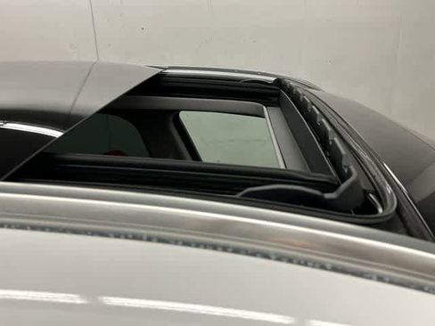 Used 2018 Alfa Romeo Stelvio Ti AWD/4WD image 6