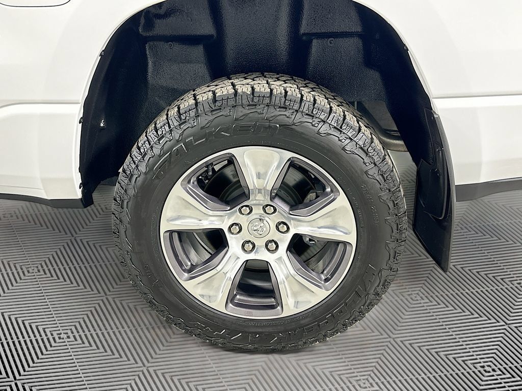Used 2023 RAM 1500 Laramie AWD/4WD image 26