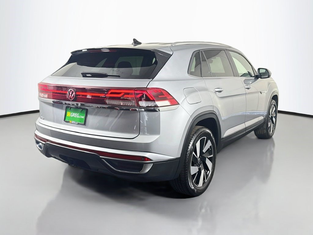 Used 2026 Volkswagen Atlas Cross Sport SE FWD image 10