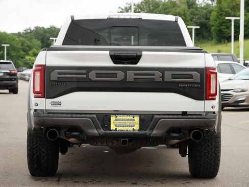 Used 2019 Ford F150 Raptor w/ Equipment Group 801A Mid image 4