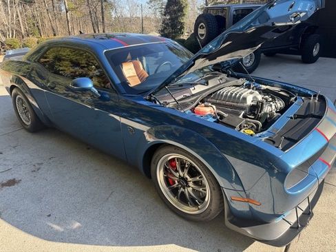 Used 2021 Dodge Challenger SRT Hellcat Redeye image 48