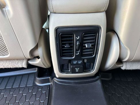 Certified 2021 Jeep Grand Cherokee Limited AWD/4WD image 14