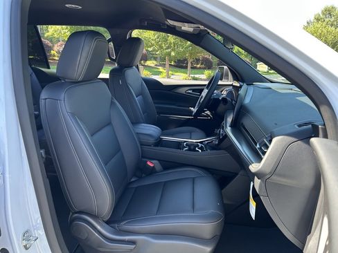 New 2026 Chevrolet Traverse LT image 47