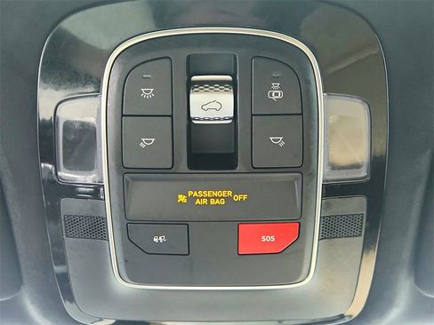 Used 2022 Hyundai Santa Fe Calligraphy image 43