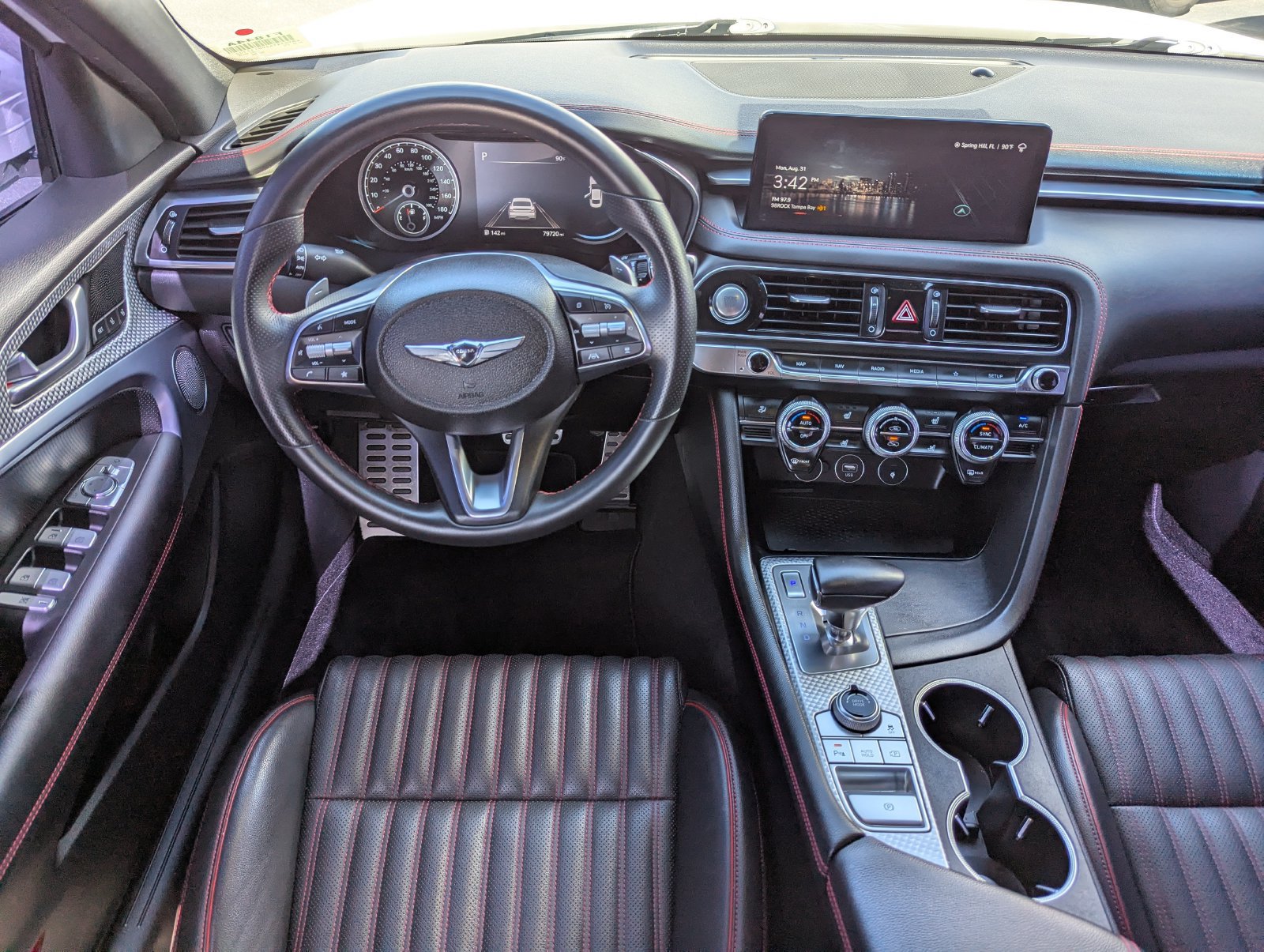 Used 2023 Genesis G70 2.0T w/ Sport Prestige Package RWD image 15