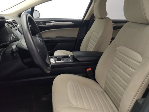 Used 2019 Ford Fusion S FWD image 17