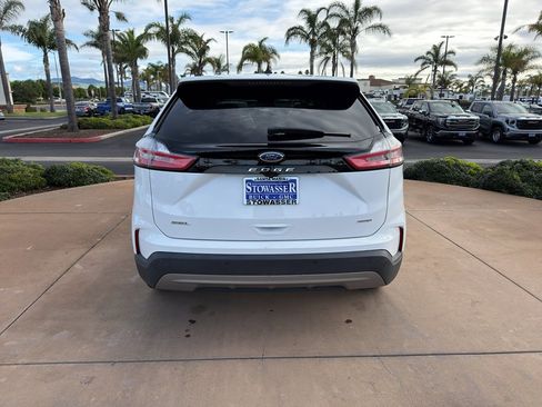 Used 2023 Ford Edge SEL image 4