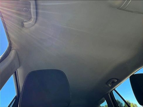 Used 2018 GMC Terrain SLE image 21