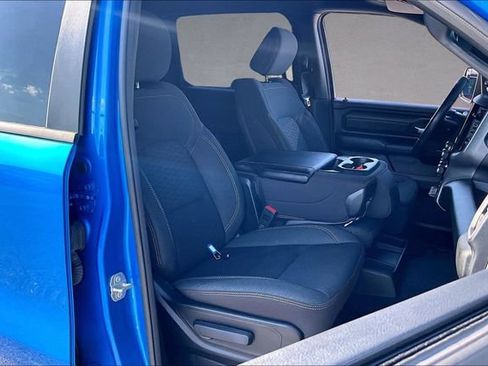 Used 2025 RAM 1500 Warlock AWD/4WD image 7