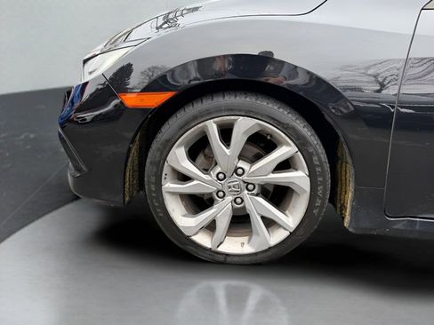 Used 2019 Honda Civic Sport image 10