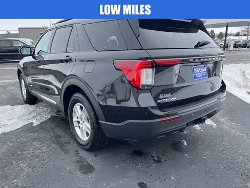 Used 2025 Ford Explorer Active image 6